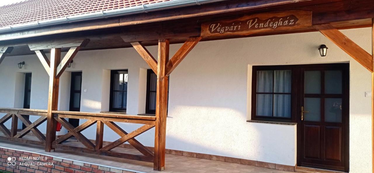 Vegvari Vendeghaz Magyarbóly Dış mekan fotoğraf